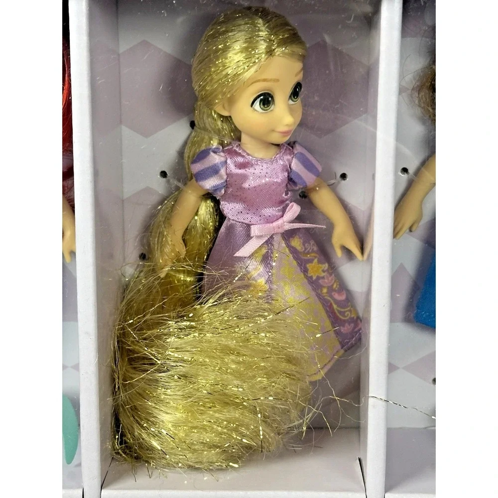 Disney Once Upon a Story Mini Doll Gift Set 8 Figures New